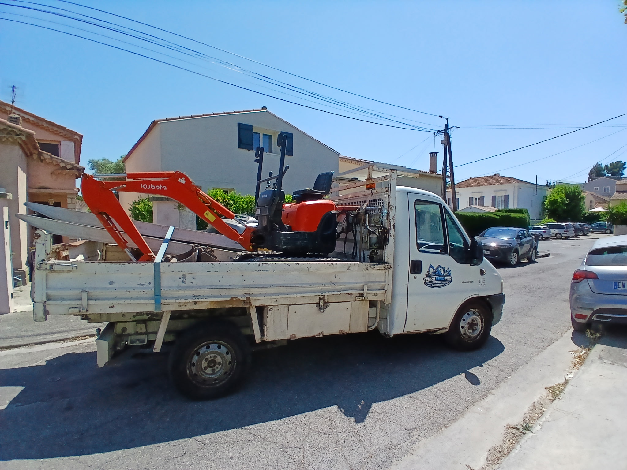Location Camion benne 3.5T avec chauffeur vignette 1