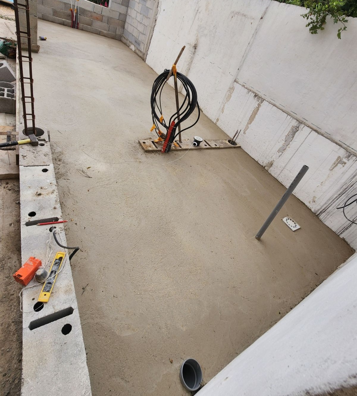 Création d'une salle de bain extérieure vignette 2